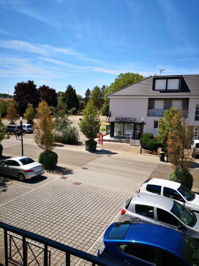 Duplex Cozy Leilighet Montigny-les-Metz Eksteriør bilde